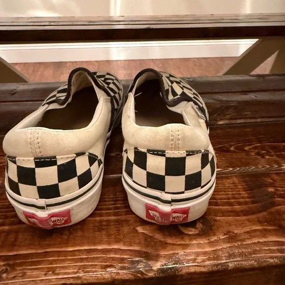 Checkered Slip-On Sneakers - Picture 2 of 4